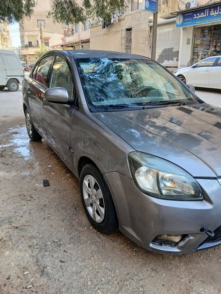 كيا ريو 2011 - صورة 2