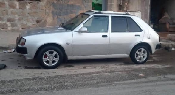ميتسوبيشي كولت 1983 - صورة 2