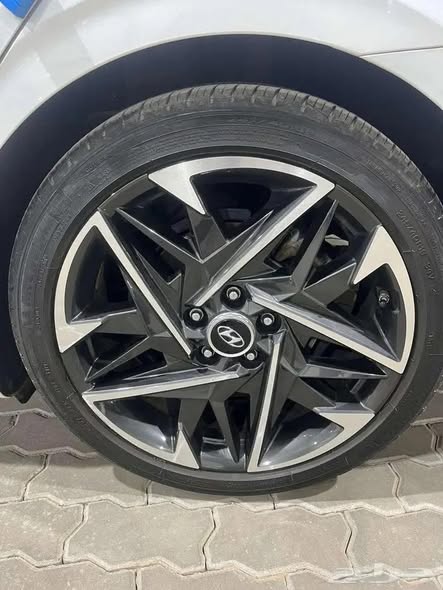 هيونداي ازيرا 2020 - صورة 3