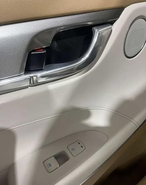 هيونداي ازيرا 2020 - صورة 4