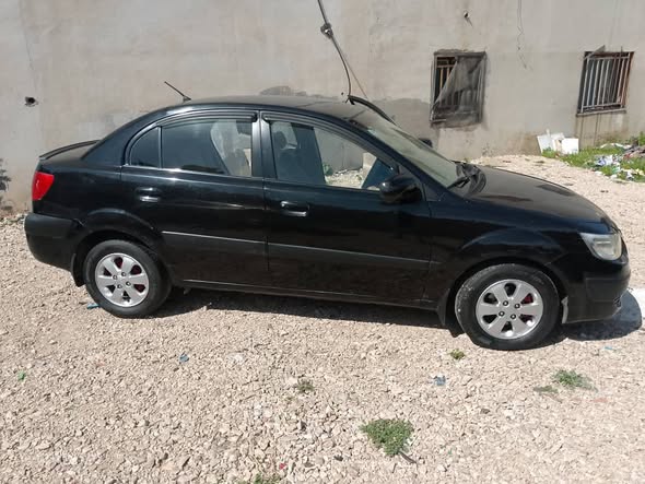 كيا ريو 2008 - صورة 2