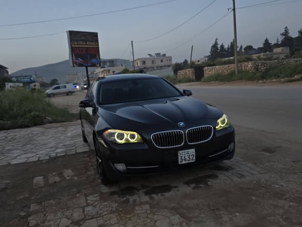 بي ام دبليو 520 2012 - صورة 1