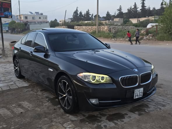 بي ام دبليو 520 2012 - صورة 4