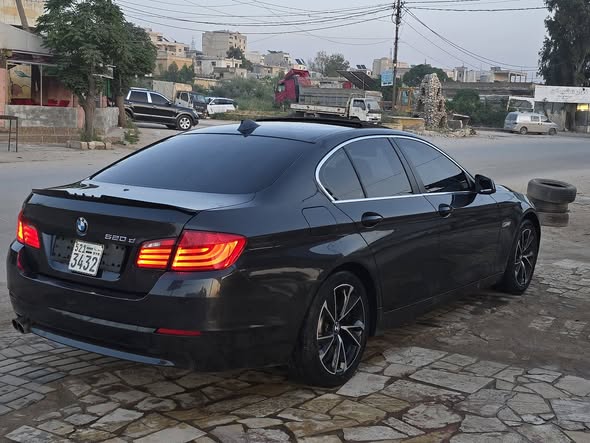 بي ام دبليو 520 2012 - صورة 5