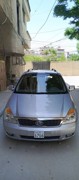 كيا كرنفال 2011 - صورة 5
