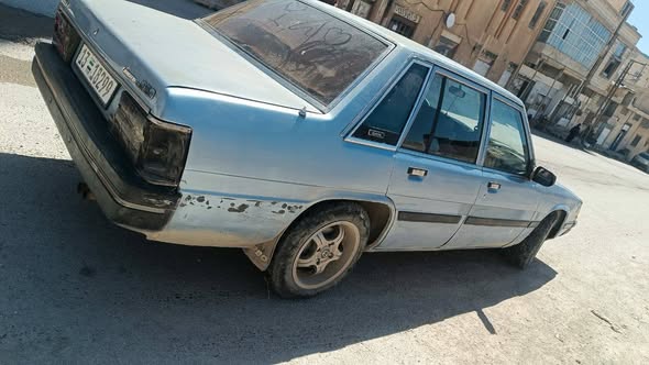 مازدا 929 1983 - صورة 4