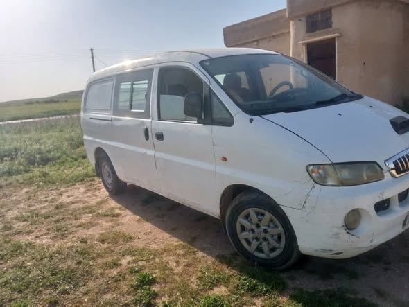 هيونداي اتش 1 2004 - صورة 2