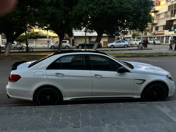 مرسيدس E-350 2014 - صورة 4