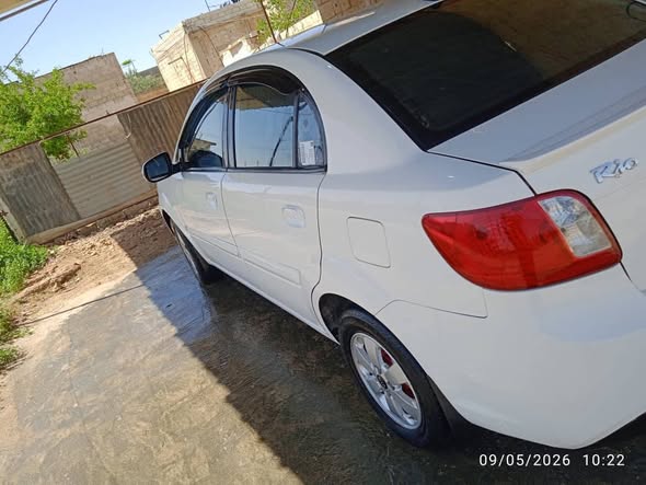 كيا ريو 2011 - صورة 5