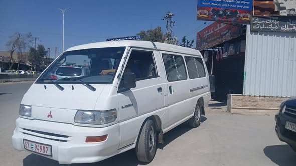 ميتسوبيشي L300 2014 - صورة 3