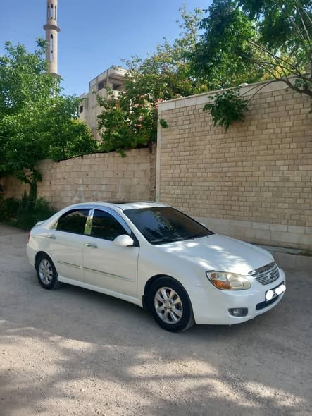 كيا سيراتو 2009 - صورة 3