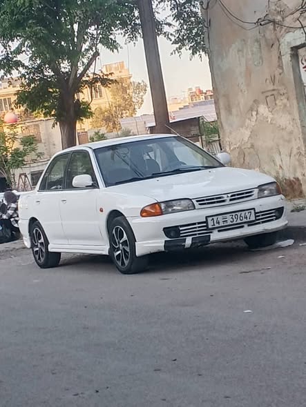 ميتسوبيشي لانسر 1993 - صورة 3