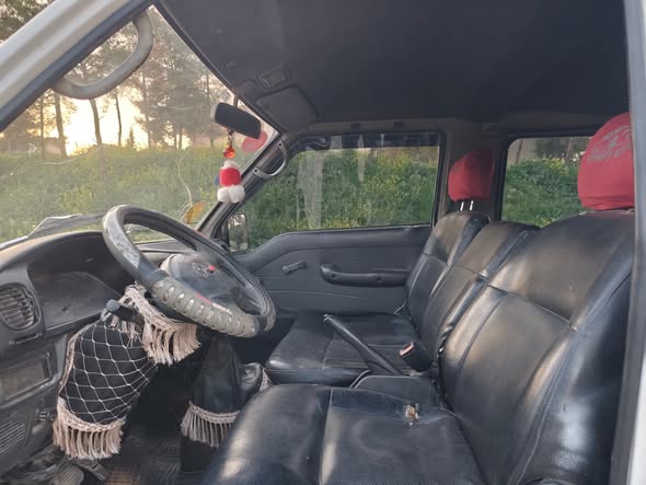 هونداي H-100 2000 - صورة 5