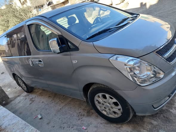 هيونداي H-1 2011 - صورة 1