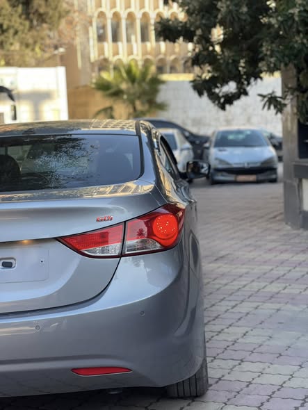 هيونداي افانتي 2013 - صورة 5