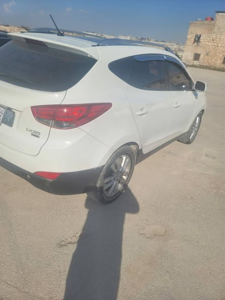 هيونداي توسان 2011 - صورة 1