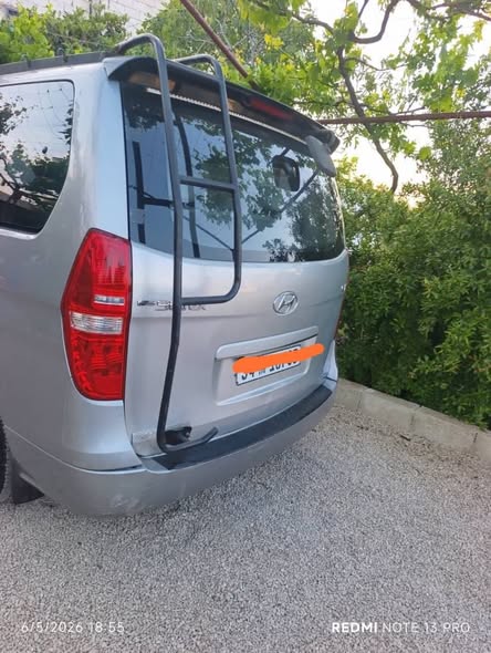 هيونداي H1 2014 - صورة 4