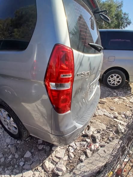 هيونداي اتش ١ 2014 - صورة 4