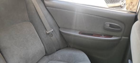 كيا اوبتما 2004 - صورة 4