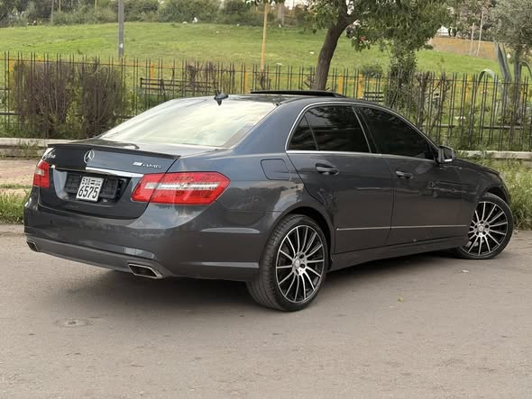 مرسيدس E350 2012 - صورة 3