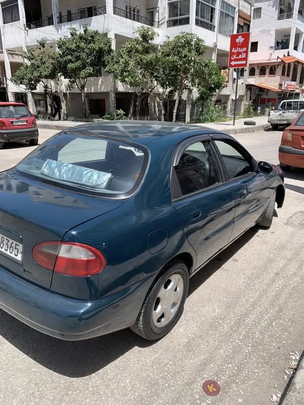 دايو لانوس 2000 - صورة 1