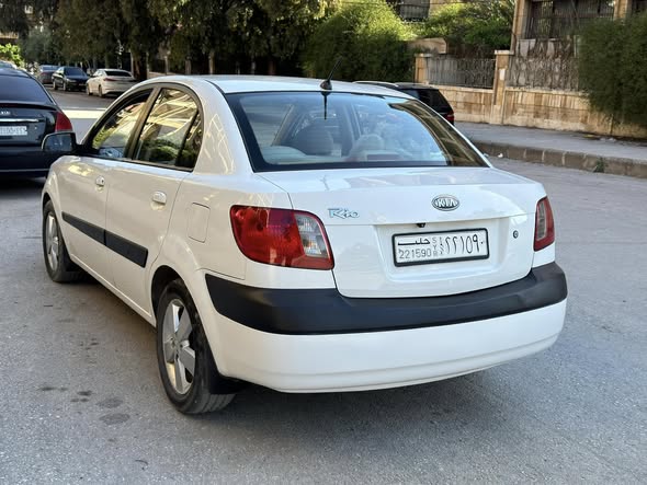 كيا ريو 2008 - صورة 4