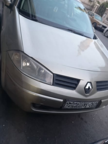رينو ميغان 2008 - صورة 1