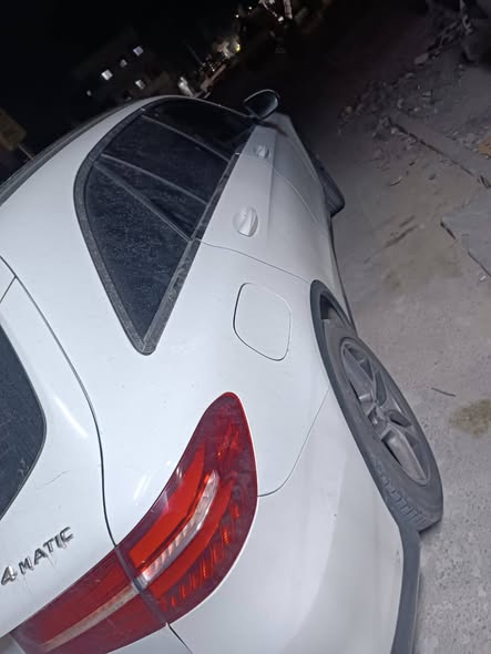 مرسيدس GLC250 2016 - صورة 3