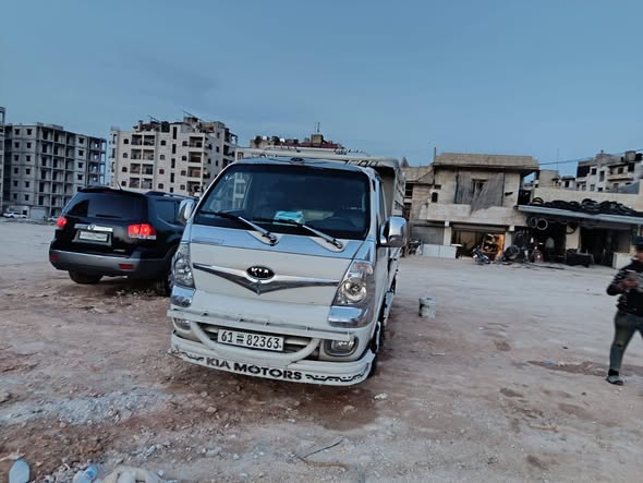 كيا K2700 2007 - صورة 3