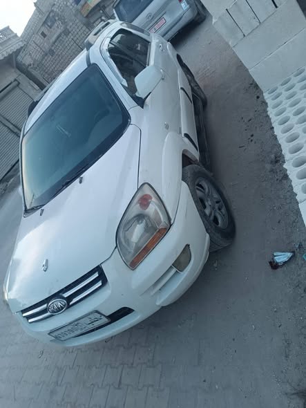 كيا سبورتاج 2005 - صورة 2