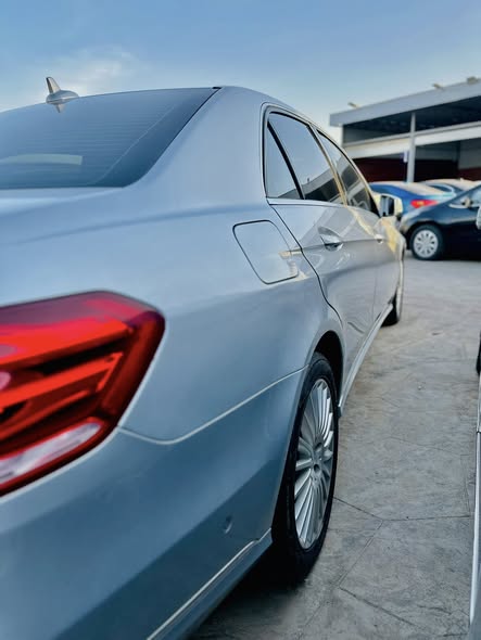مرسيدس E300 2015 - صورة 4