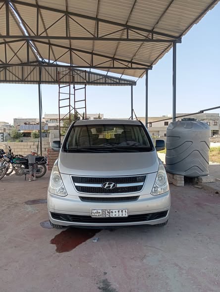 هيونداي H-1 2009 - صورة 2