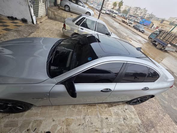 بي ام 520 2011 - صورة 1