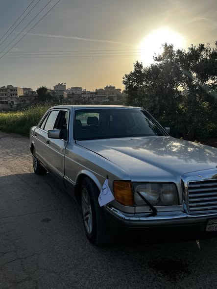ميرسيدس 560 1983 - صورة 3