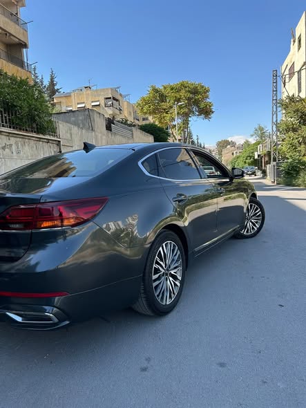 كيا K7 2021 - صورة 2