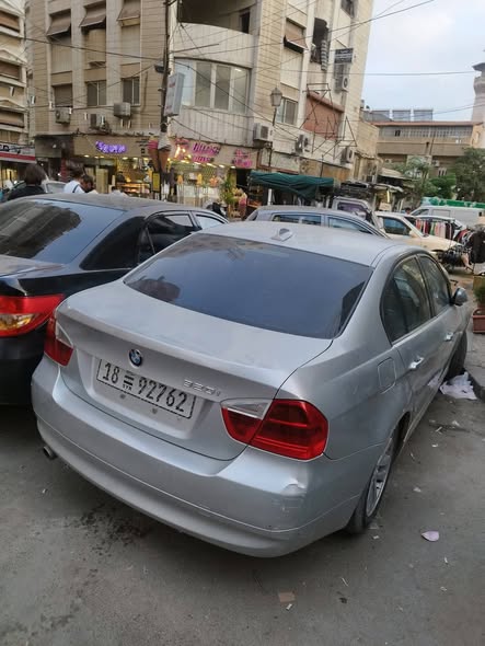 بي إم دبليو 320i 2006 - صورة 2