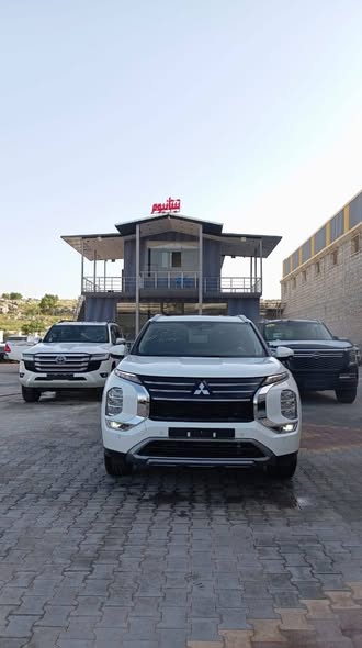 ميتسوبيشي أوتلاندر 2026 - صورة 4