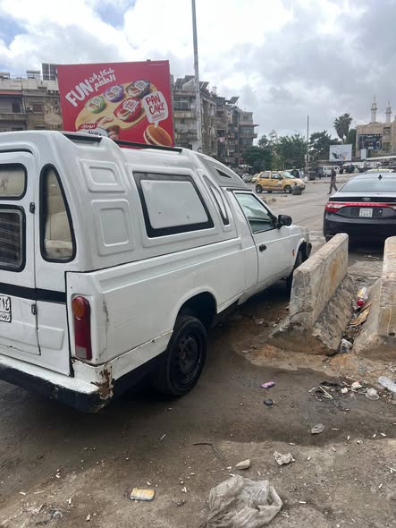 موسكوفيتش بيك أب 2000 - صورة 1