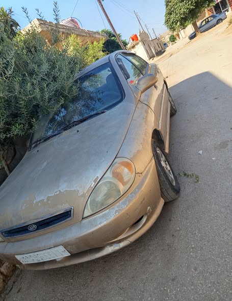 كيا ريو 2001 - صورة 2