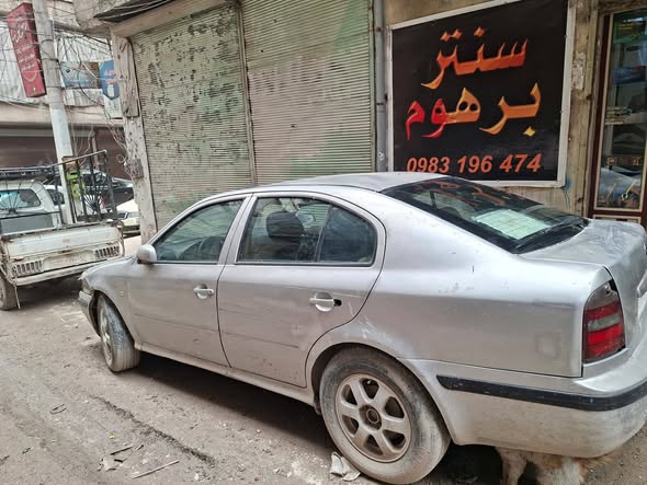 سكودا اوكتافيا 2001 - صورة 3