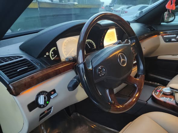 مرسيدس S350 2007 - صورة 4