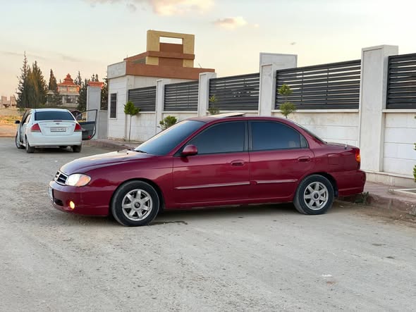 كيا سيفيا 2003 - صورة 1