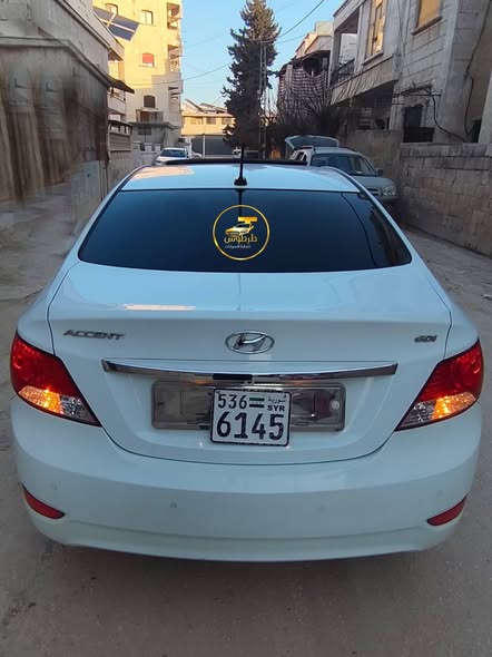 هيونداي أكسنت 2015 - صورة 2