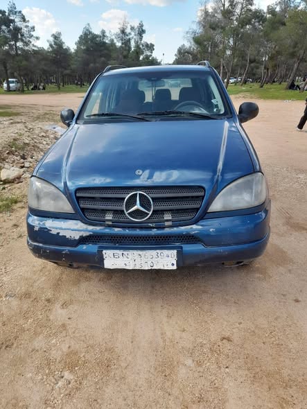 مرسيدس M-Class 2001 - صورة 1