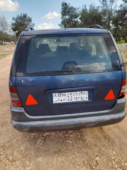 مرسيدس M-Class 2001 - صورة 2