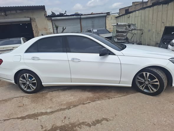مرسيدس E220 2014 - صورة 2