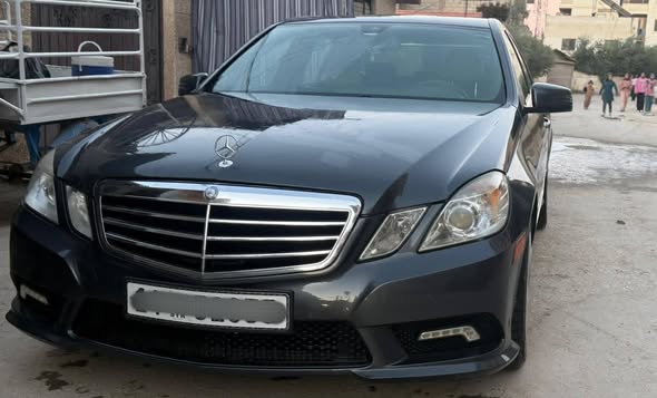 مرسيدس E350 2011 - صورة 1