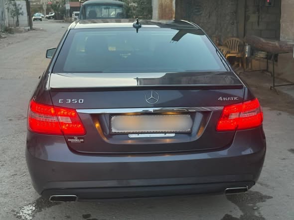 مرسيدس E350 2011 - صورة 2