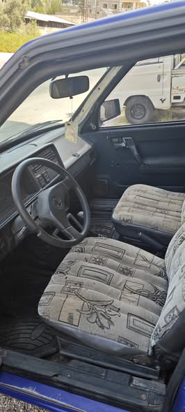 سكودا Pickup 1994 - صورة 2