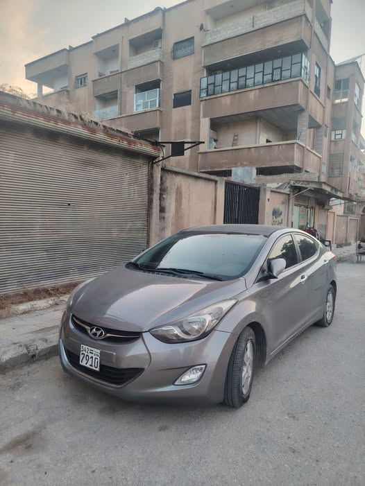 هيونداي النترا 2012